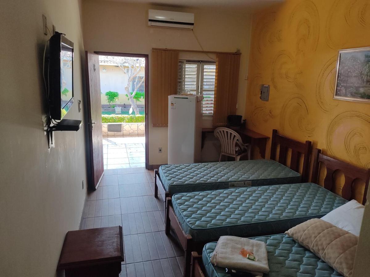 Hotel Pesqueiro Anzol De Ouro Ladário Kültér fotó